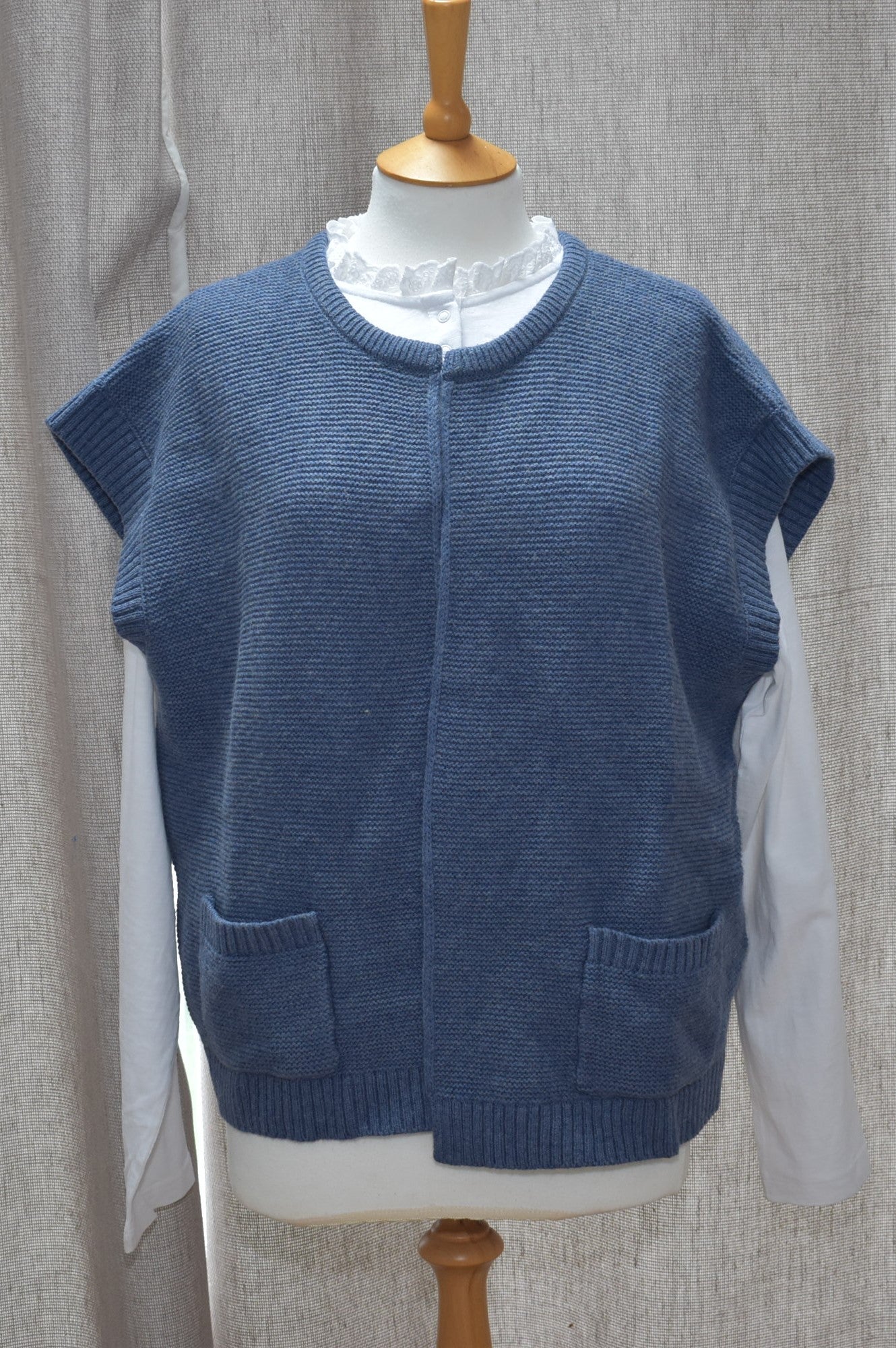 Woolovers Edge to Edge Waistcoat in Denim Marl