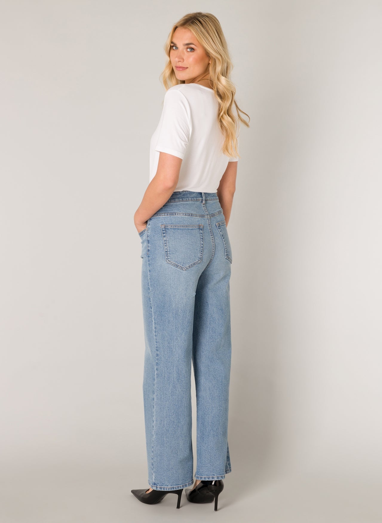 Base Level "Amy" High Rise Wide Leg Denim Jeans in Light Blue
