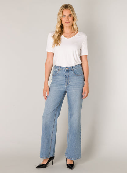 Base Level "Amy" High Rise Wide Leg Denim Jeans in Light Blue