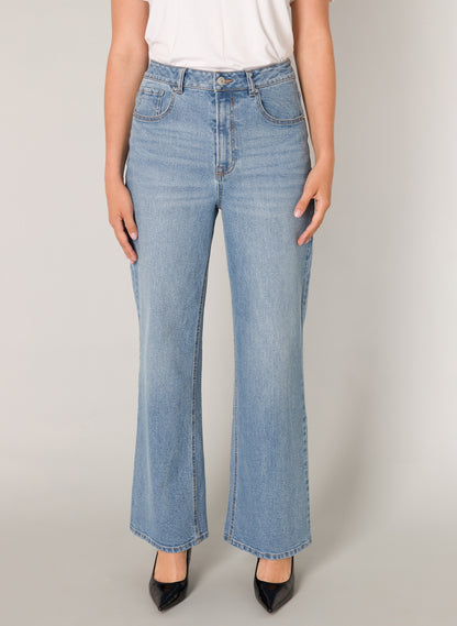 Base Level "Amy" High Rise Wide Leg Denim Jeans in Light Blue