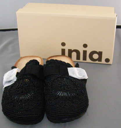 Inia Crochet Buckle Strap Flat Shoes