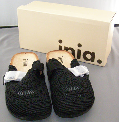 Inia Crochet Buckle Strap Flat Shoes
