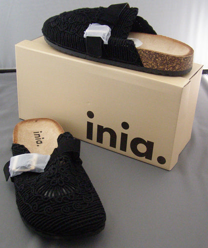 Inia Crochet Buckle Strap Flat Shoes
