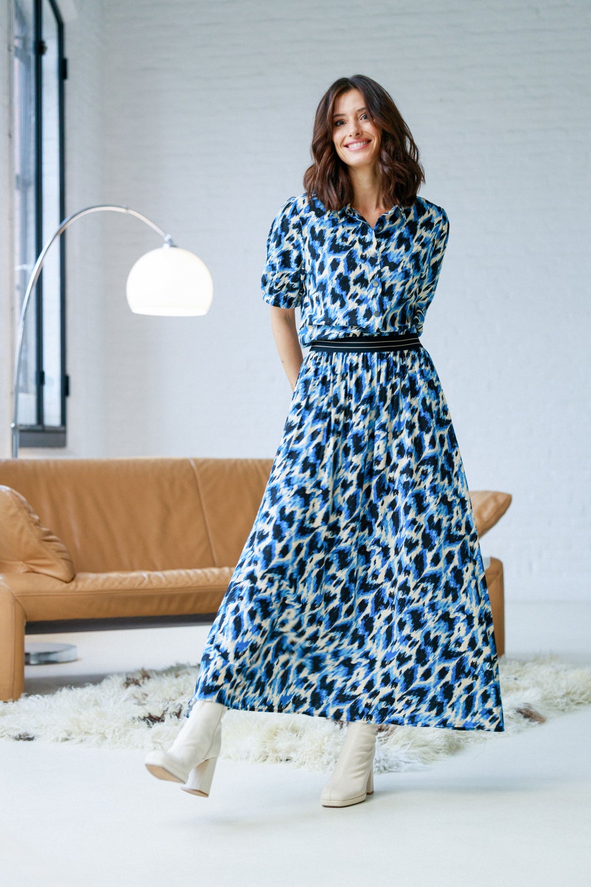 Ivy Beau "Elinor" Regular Fit Skirt in Multi Brilliant Blue