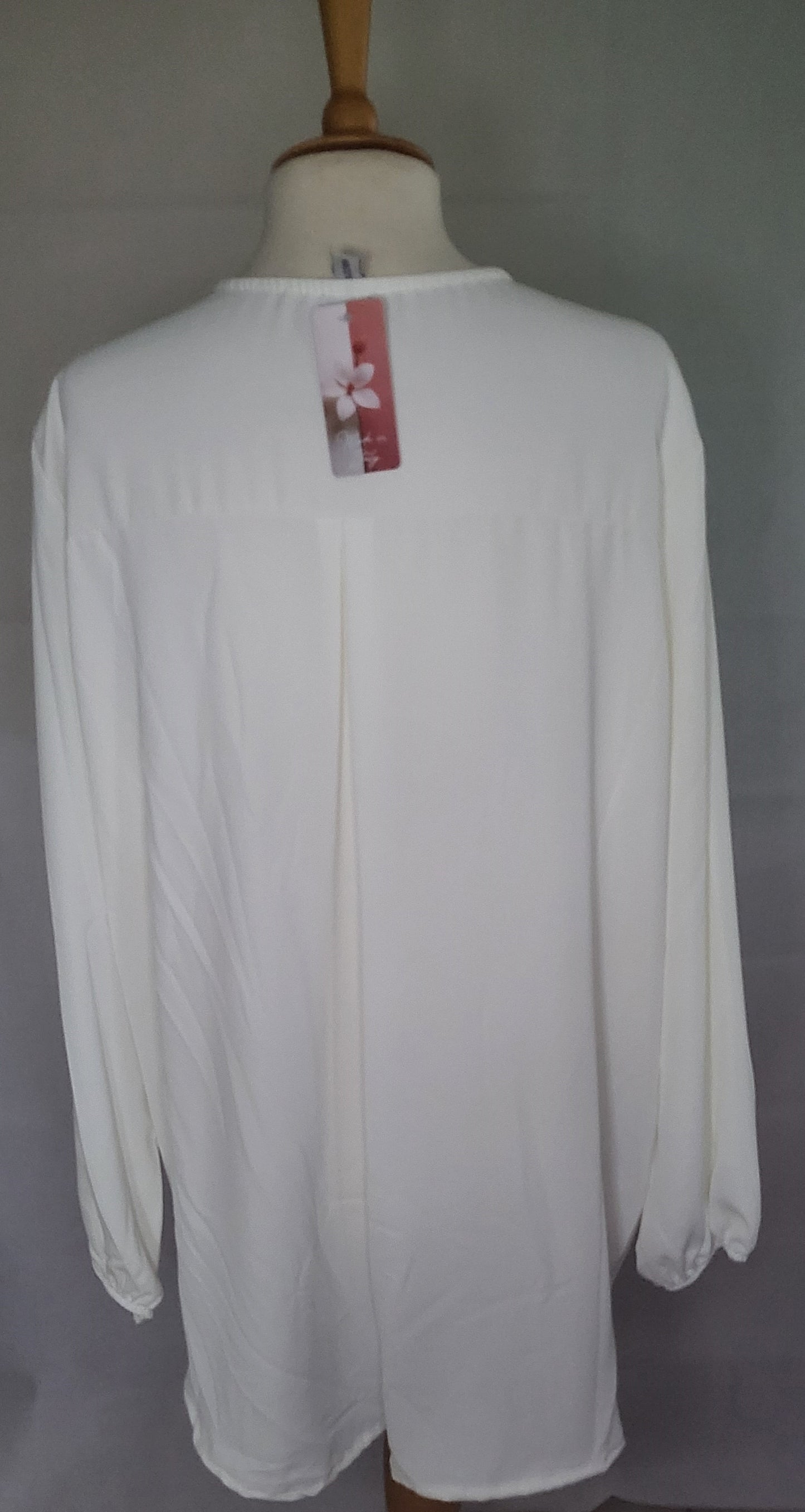 Made In Italy Plain Front Placket Elastic Cuffs Top One Size 14-22
