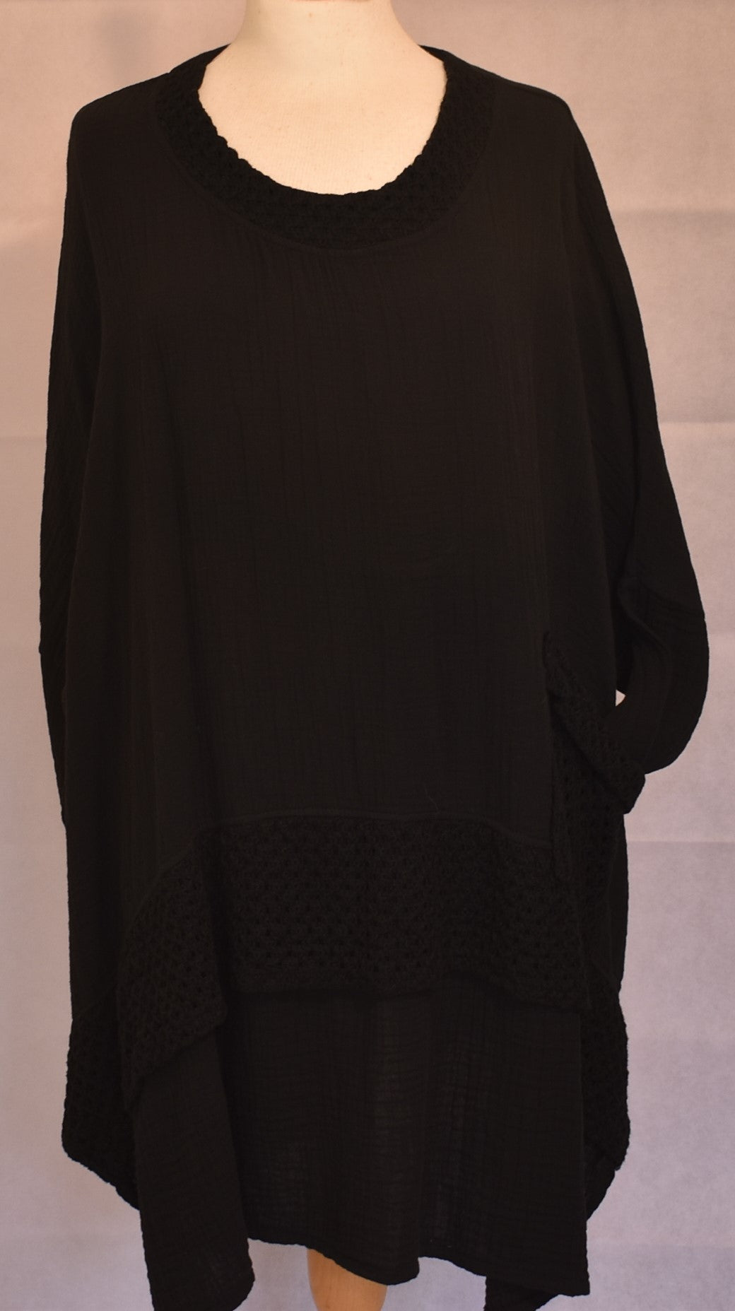 Made In Italy Plain Crochet Lace Detailing Cotton Top Black One Size 14-24