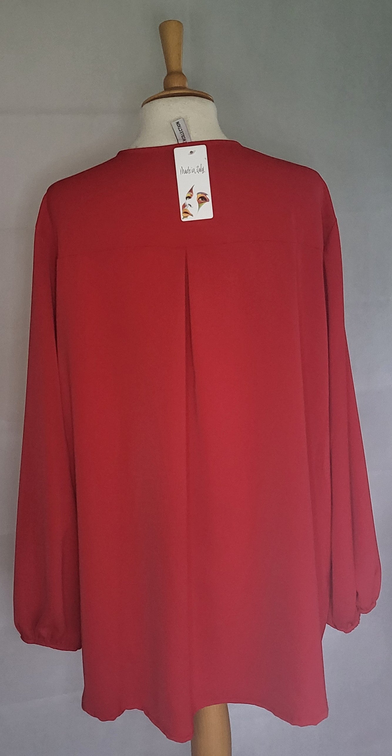 Made In Italy Plain Front Placket Elastic Cuffs Top One Size 14-22