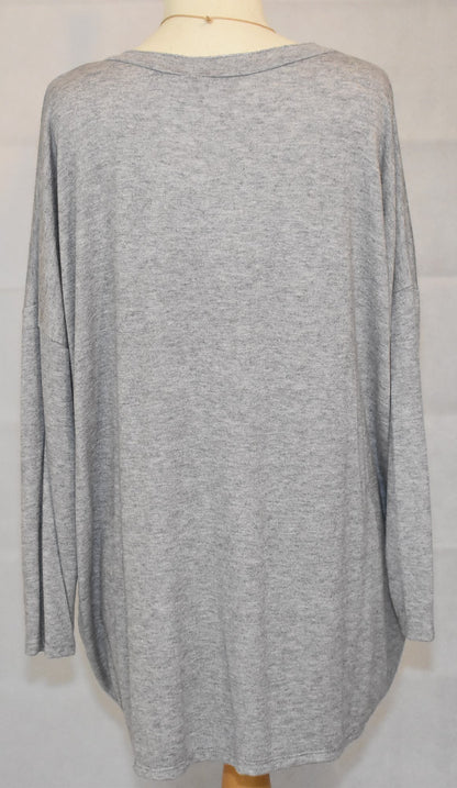 Made In Italy Plain Soft Knit Round Hem Top Light Grey One Size 14-22