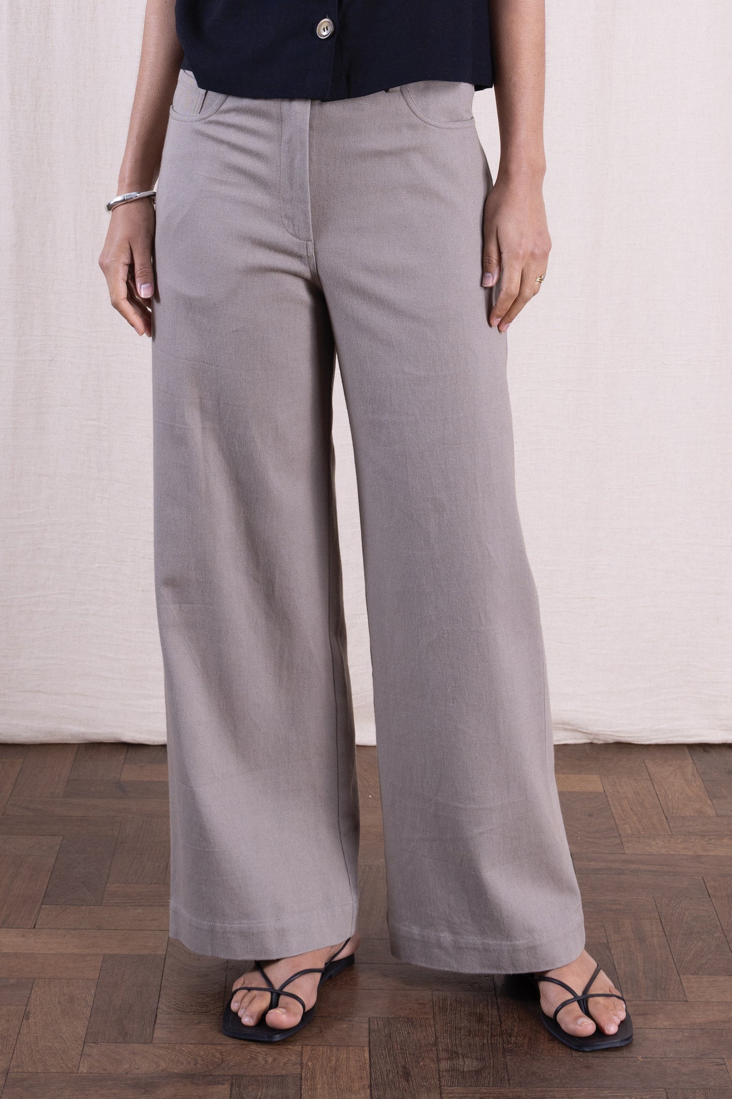 Nomads Cotton Drill Wide Leg Jeans in Agate