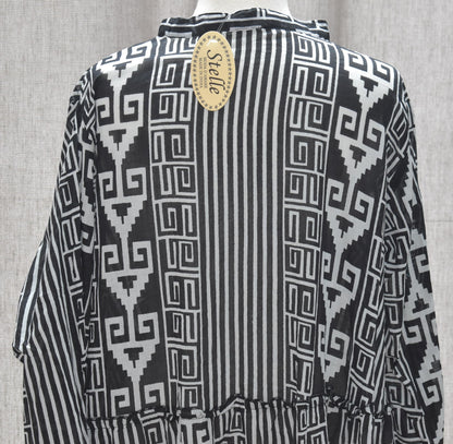 Stelle Geometric Stripe Pattern Front Button Detail Cotton Dress in Black One Size 16-24