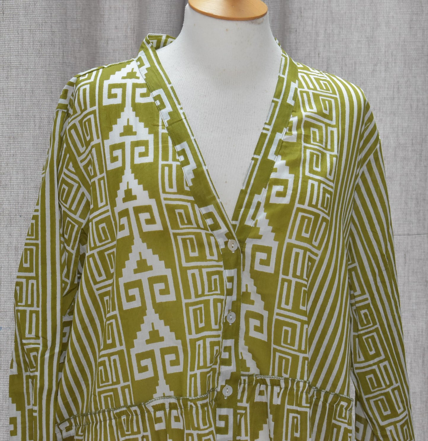 Stelle Geometric Stripe Pattern Front Button Detail Cotton Dress in Khaki One Size 16-24