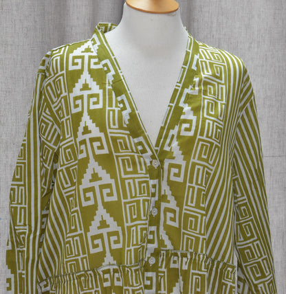 Stelle Geometric Stripe Pattern Front Button Detail Cotton Dress in Khaki One Size 16-24