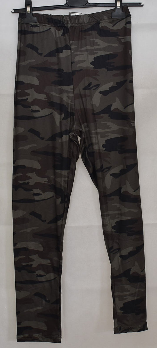 Di Lusso Collection Super Soft Leggings Camo Khaki Size Medium (12/14)